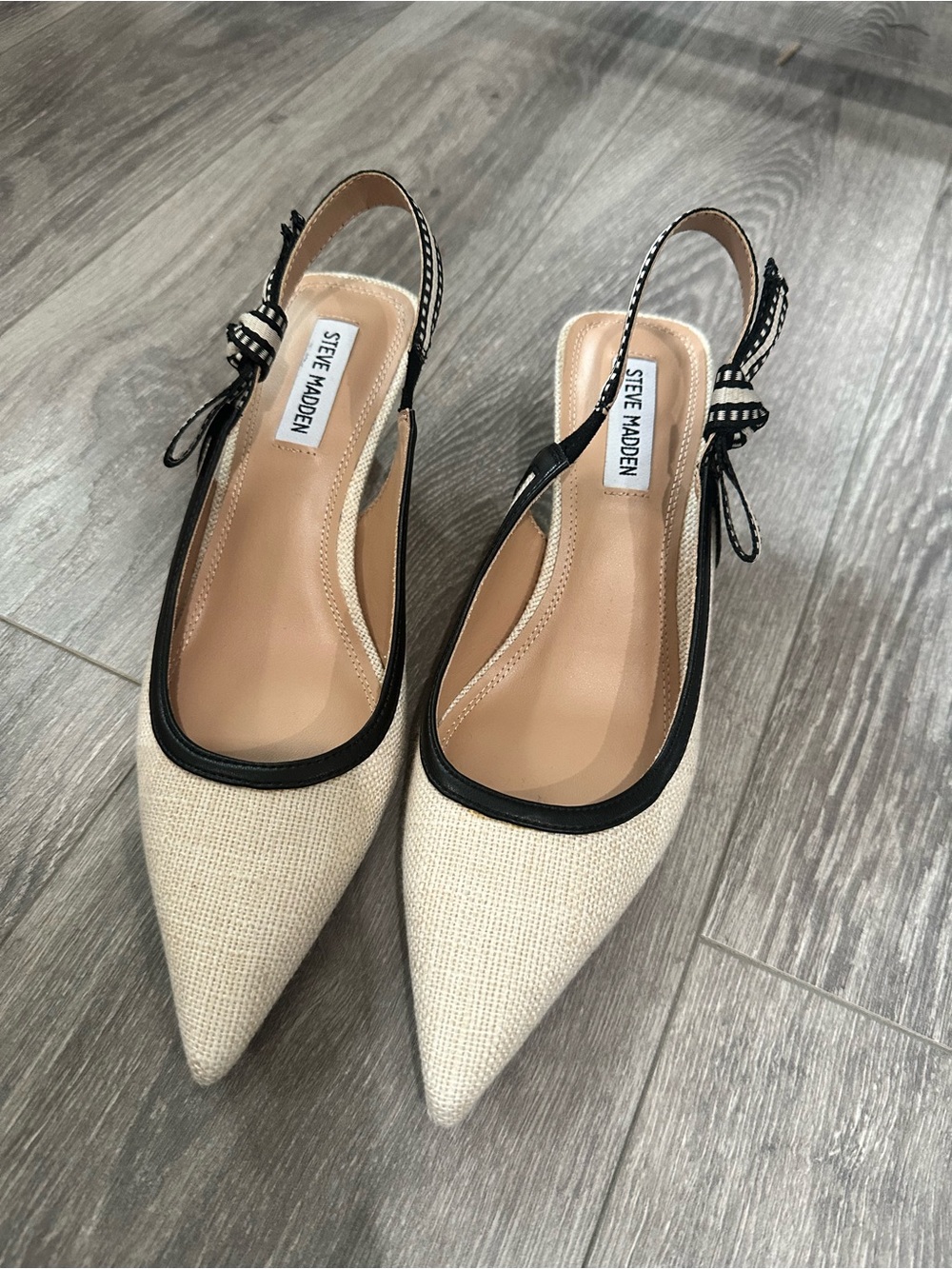 Steve Madden Cream Pointed Slingback Flats with Black Trim and Bow